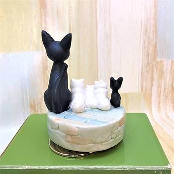 スティッチ オルゴールフィギュア 置物 数量限定品 51P1WFpdZtL._UF350,350_QL50_.jpg